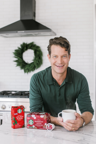 Nate Berkus teamed up with Starbucks for the Holiday At-Home Portrait Series, featuring DIY holiday portraits from families across the country that capture what matters most this year: the little moments that bring the biggest joy. Photo Credit: Ashley Burns Photography for Starbucks