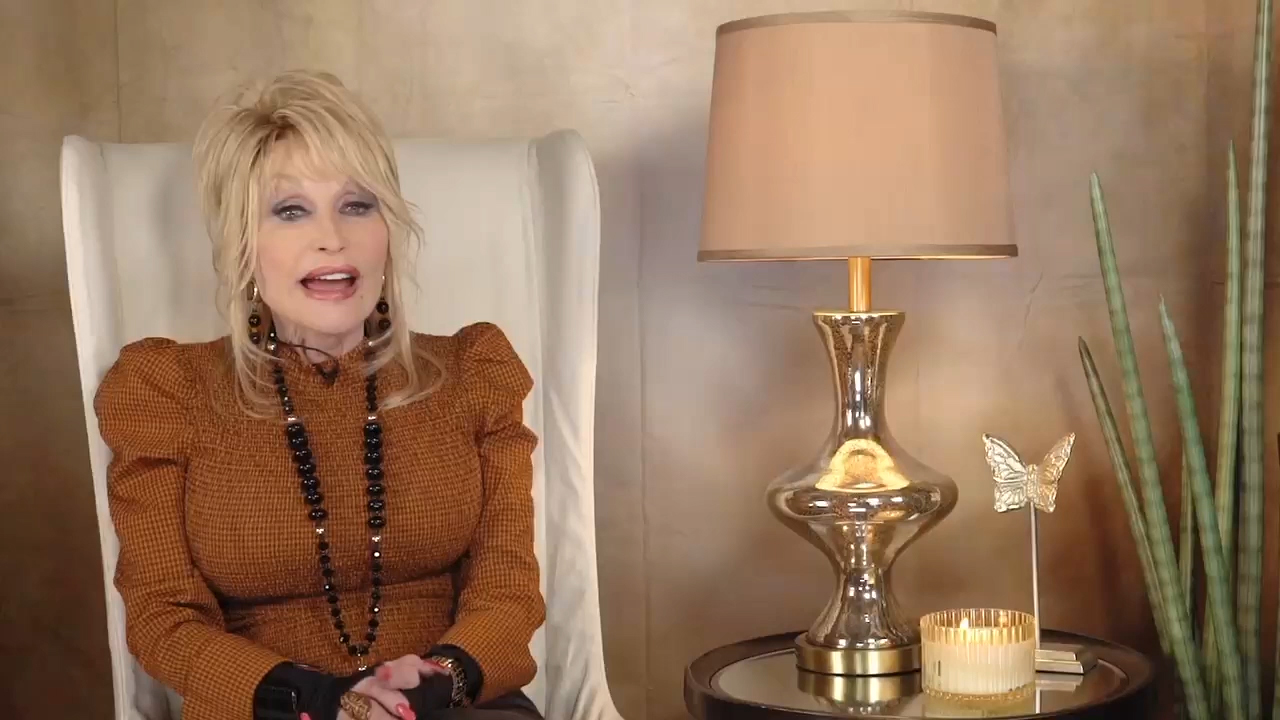 Dolly Parton Brings A Word Of Her Own To Popular Mobile Game Words With Friends