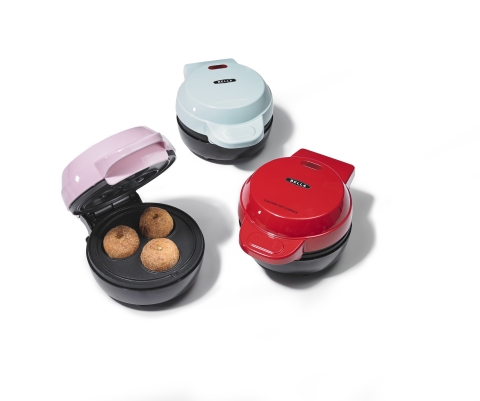 Shop the biggest Black Friday deals by the best brands at Macy's; Bella Mini Bakers, $6.99 (Photo: Business Wire)