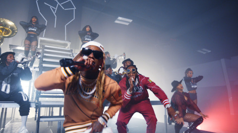 HHA-Show-2-Chainz-Lil-Wayne-Money-Maker (Photo: Business Wire)
