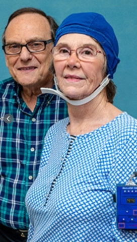 Woman pictured wearing NeuroEM Therapeutics’ bioengineered MemorEM™ cap and arm control box. This revolutionary head device has earned FDA Breakthrough Device designation, having demonstrated in a pilot study that it can reverse Alzheimer's disease. This woman’s participation in the study resulted in her regaining the equivalent of 12 months of memory. (Photo: Business Wire)