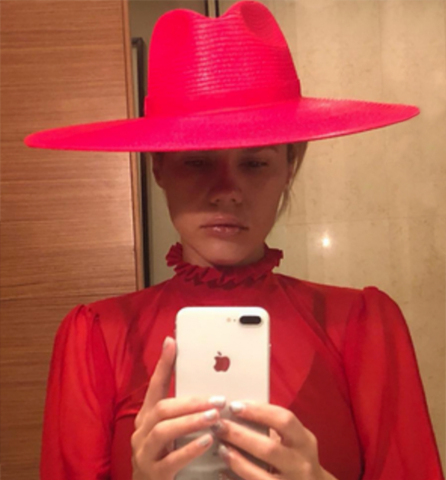 thumbnail Janelle Miller, Celebrity Stylist (Photo: Mary Kay Inc.)