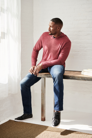 Collection by Michael Strahan (Photo: Business Wire)