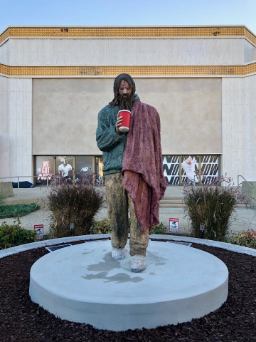 On November 18, 2019, renowned Los Angeles artist and social justice advocate Ed Massey unveiled a seven-foot-tall sculpture of a homeless man he encountered years ago. The statue is entitled “In the Image," located on one of the highest-trafficked corners in Santa Monica, Calif. at Wilshire Boulevard and 26th St. (Olmstead Williams Communications)