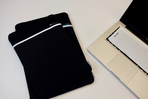 New antimicrobial laptop sleeve with ViralOff (Photo: Business Wire)