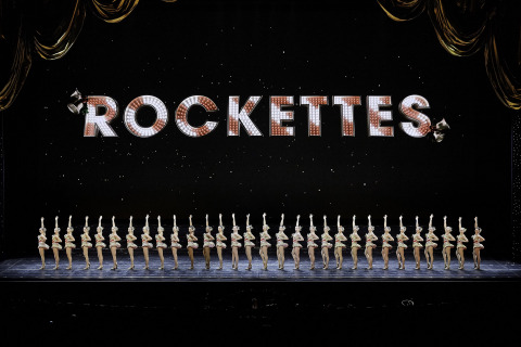 Christmas Spectacular Starring the Radio City Rockettes (Courtesy of MSG Entertainment)
