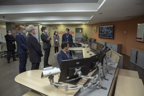 original Christophe Maquet, Director of Veolia’s Africa & Middle East Zone visiting Redal’s smart monitoring center “Hubgrade” (Photo: AETOSWire)