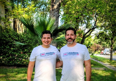 Luis Rodriguez, CEO (left) and Bret Piatt, Board Chair (right) of Modern Managed IT after securing $1,000,000 in seed financing from Geekdom Fund and 186K Ventures. (Photo: Business Wire)