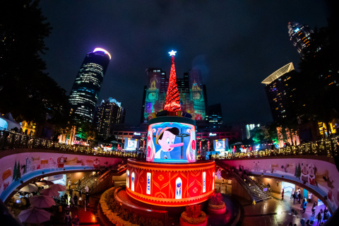 Disney's 3D projection mapping light show (Photo: Business Wire)