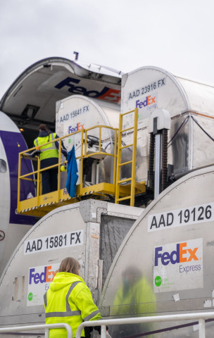 Following the Food and Drug Administration’s approval of Emergency Use Authorization for the Moderna COVID-19 vaccine, FedEx Express will begin transport of the vaccine and kits of supplies for administration of the vaccine. (Photo: Business Wire)