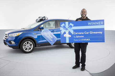 Leading online auto retailer Carvana surprised 21 employees with vehicles at its virtual Carvanafest event. Employees nominated deserving co-workers and awarded vehicles to teammates across the country. (Photo: Business Wire)