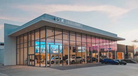 A&L Motors unveils contemporary updates to BMW showroom, elevating the luxury dealership to a customer-focused, state-of-the-art facility. (Photo: Business Wire)