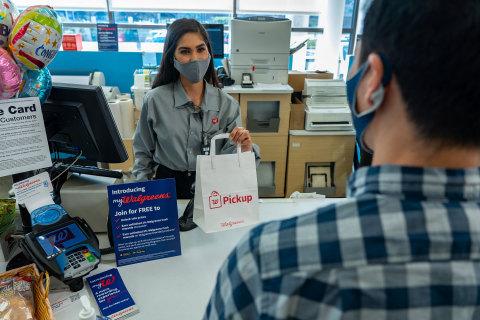 Walgreens offers easy, safe in store pickup (Photo: Business Wire)