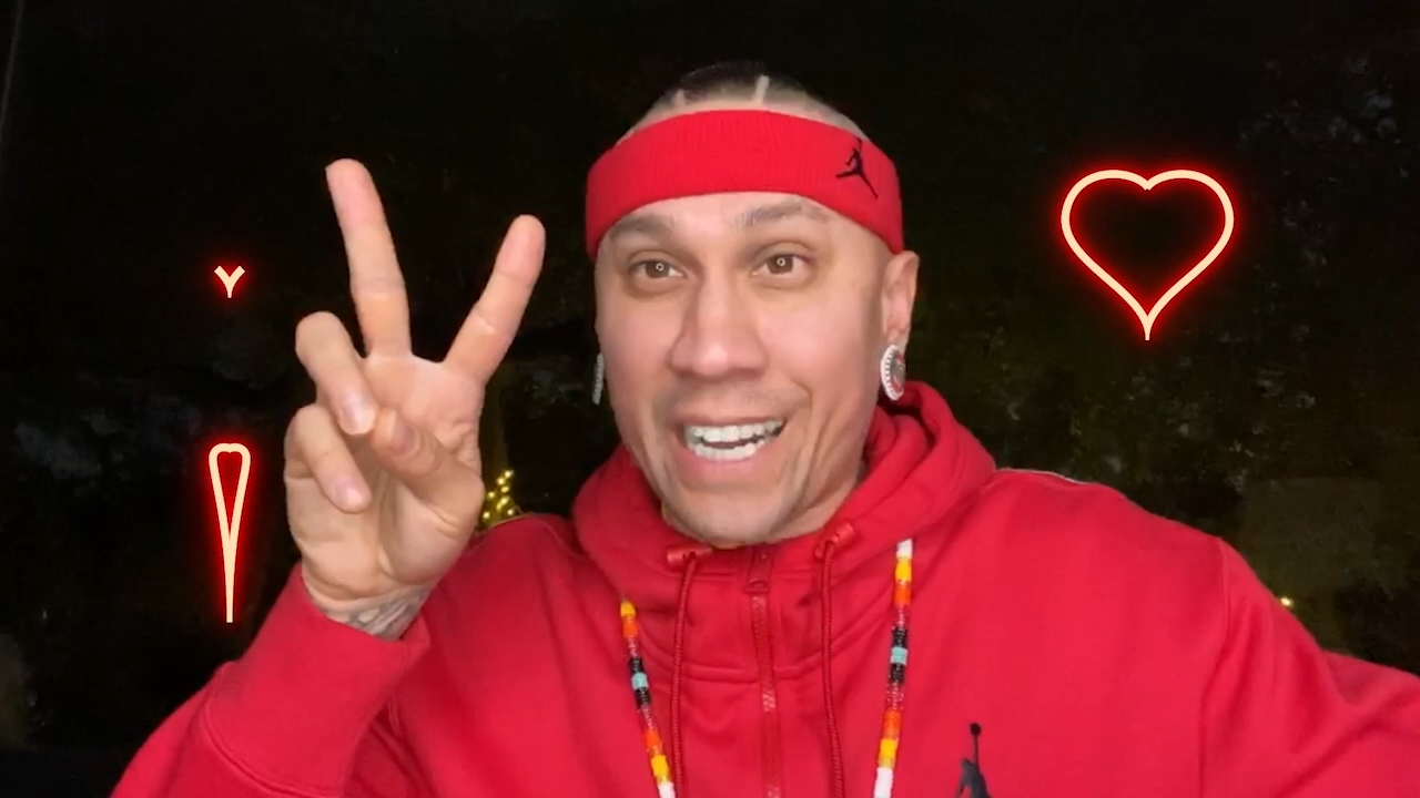 thumbnail Black Eyed Peas Encourage Fans to #PlayApartTogether for the Holidays In Social Campaign With Zynga