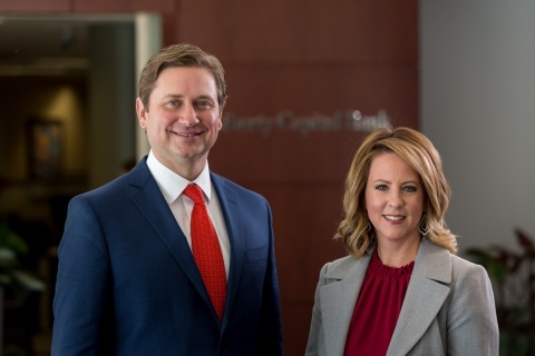 Alan Morris (CEO) and Amy Pickard (CFO) of Liberty Capital Bank (Photo: Business Wire)