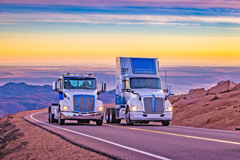 Peterbilt 579EV and Kenworth T680 Fuel Cell Trucks Ascend Pikes Peak (Photo: Business Wire)