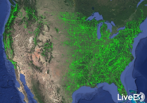 Publicly available US transmission grid with vegetation closer than 30 ft (Photo: Business Wire)