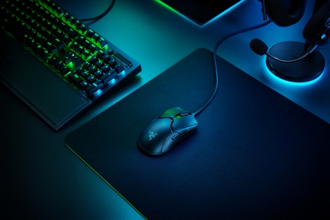 The Viper 8K is the world's fastest esports gaming mouse with the highest polling rate and all of Razer’s best technology innovations to achieve superior performance. (Photo: Business Wire)