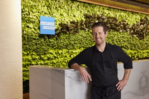 Chef Lachlan Mackinnon-Patterson at the new Centurion Lounge at DEN. (Photo: Business Wire)