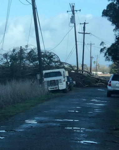 PG&E crews continue to make repairs and restore customers due to this week’s winter storm which caused significant damage to the electric infrastructure in some locations. (Photo: Business Wire)