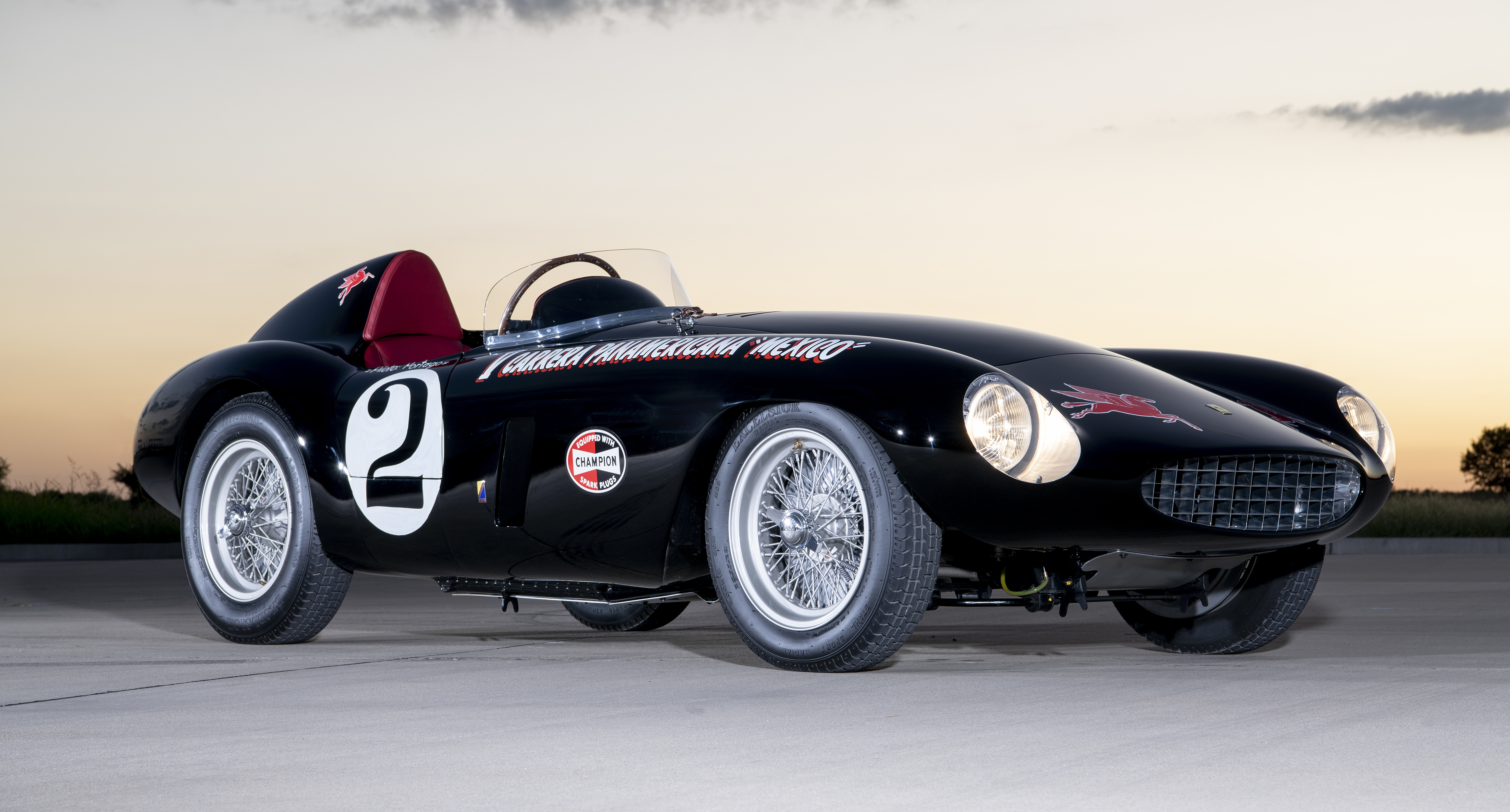 1954 年法拉利750 Monza 榮膺半島經典出類拔萃大奬 Business Wire