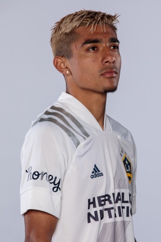 LA Galaxy jerseys will feature Honey logo on their right sleeves during the upcoming 2021 MLS season (Photo: Business Wire)