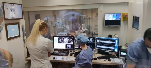 The collaboration between Cardiology and Radiology at MUMC+ makes it possible to perform iCMR ablations in a standard MRI suite (Photo: Business Wire)
