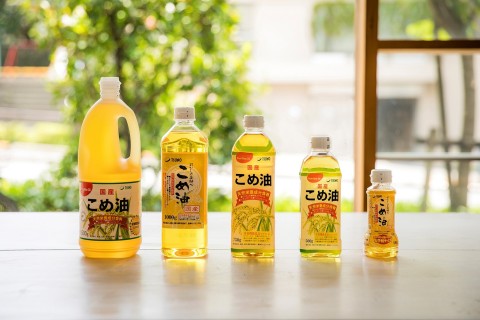 TSUNO brand rice bran oils sized from 180g to 1500g. Full nutrients from rice bran are contained. Rice Bran Oil has strong anti oxidant effect and its healthy and goes well with any kind of dishes from dressing to deep fries. (Photo: Business Wire)