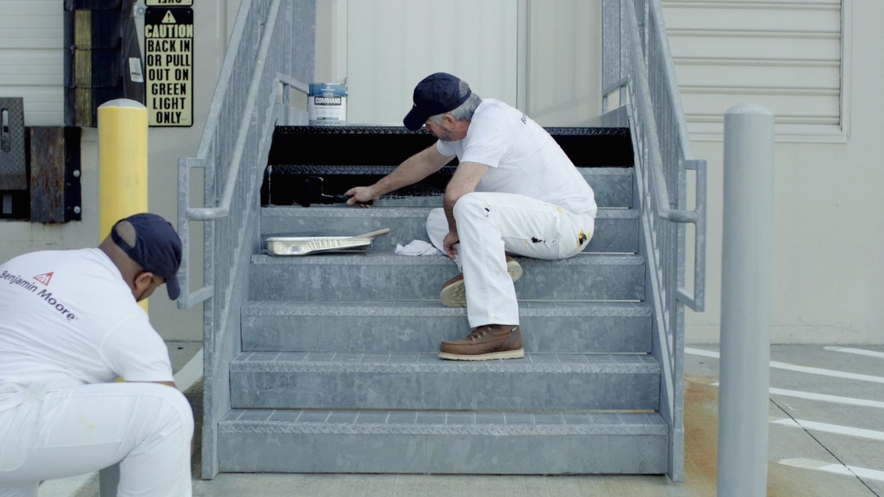 COMMAND is a single-component, multi-substrate solution that saves time and enables painters to tackle multiple jobs with speed and confidence. Learn more at benjaminmoore.com.