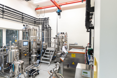 thumbnail Inside c-LEcta's Leipzig production facility. (Photo: Business Wire)