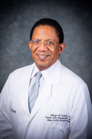 Selwyn Vickers, Securian Financial board member and the University of Alabama at Birmingham's senior vice president for medicine and dean of the School of Medicine (Photo: Business Wire)