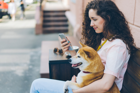 AskVet launched a new mobile app that, among other things, allows pet parents to chat with veterinarians instantly. The company is building "the owner's manual that didn't come with your pet" based on more than half a million pet parent-vet consults it has performed to date. (Photo: Business Wire)