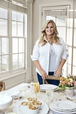 Trisha Yearwood Launches New Tabletop Collection with Williams Sonoma (Photo: Business Wire)