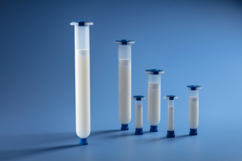 original New 70cc Optimum syringe barrels from Nordson EFD reduce downtime by reducing the number of fluid changeouts in automated manufacturing processes. (Photo: Business Wire)