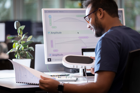 thumbnail Moku:Go's software was designed to appeal to a generation that is accustomed to intuitive user interfaces and broad compatibility. (Photo: Business Wire)