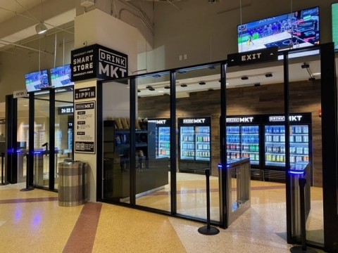 As sports venues reopen to fans, Aramark is deploying contactless solutions, like Zippin’s checkout-free Drink MKT at AT&T Center, to create a safe and hygienic service experience. (Photo: Business Wire)