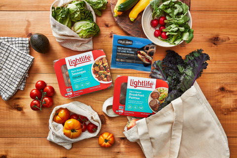 Whole Foods Market is the first retailer to sell the Field Roast Signature Stadium Dog and is expanding its Lightlife offerings to include Lightlife Plant-Based Italian Sausages and Plant-Based Breakfast Patties in all regions nationwide. (Photo: Business Wire)