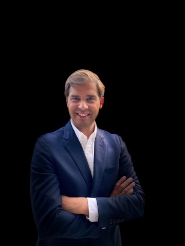 original eShopWorld appoints Martim Avillez Oliveira as Chief Commercial Officer - EMEA and APAC (Photo: Business Wire)