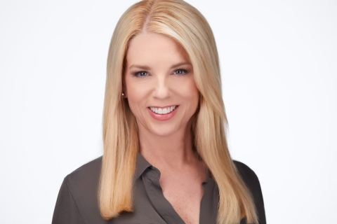 SOMA Global, the leading provider of cloud-native, Public Safety as a Service (PSAAS™), today announced Pam Bondi's appointment as the first member on their Board of Advisors. Bondi brings more than 30 years of experience as an American attorney, career prosecutor and the first female Florida Attorney General (2011 - 2019). (Photo: Business Wire)