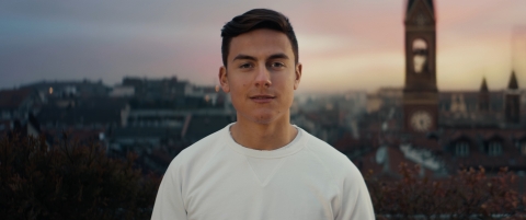 Juventus superstar Paulo Dybala signs as Skrill brand ambassador (Photo: Business Wire)