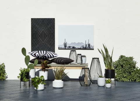 In the Loom + Forge™ outdoor collection customers will find wall decor, planters, vases, lanterns, accent furniture, and pillows, in bold black and white shades, stripes, and geometric patterns. (Photo: Business Wire)