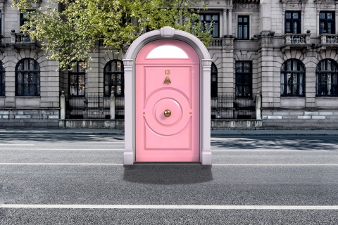 original The new Suite 13™ offers Mary Kay Independent Beauty Consultants and their customers a 360-degree, 3D beauty experience. (Photo: Mary Kay Inc.)