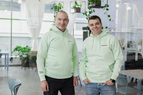 Co-founders Boyko Karadzhov (CTO) and Hristo Borisov (CEO) (Photo: Business Wire)