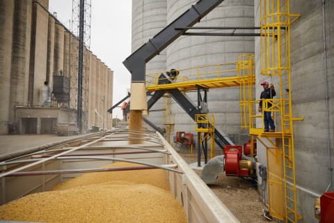 Since launching in 2017, Bushel’s platform has grown rapidly, now powering nearly 2,000 grain facilities across the U.S. and Canada with real-time business information for their producers. Monthly, 60,000 producers utilize Bushel products and services. (Photo: Business Wire)