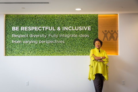 Stephanie Smith, Fifth Third Bank's chief inclusion and diversity officer. (Photo: Business Wire)