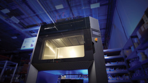 New Stratasys F770 installed at Sub-Zero Group, a luxury appliance manufacturer, for 3D printing very large parts.
(Photo: Business Wire)