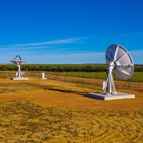 original Pictured: Capricorn Space - ATLAS Space Operations AGN-W High Bandwidth Antennas. Located in Mingenew, Western Australia. (Photo: Business Wire)
