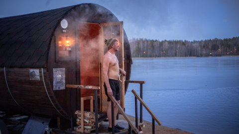 thumbnail « Nous sommes tous égaux dans un sauna - c'est ce que nous disons en Finlande ». Photo : Laura Vanzo / Visit Tampere