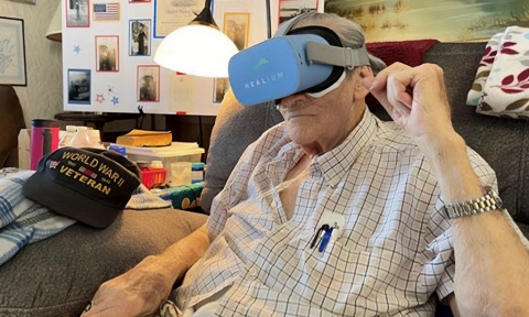 No need to leave home. Veterans living in rural America can experience the sights and sounds of the Washington D.C. war memorials with VR applications powered by T-Mobile 5G. (Photo: Business Wire)