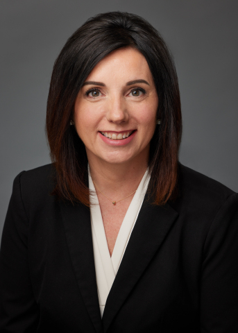 original Angela DeVita, Vice President, Relationship Banking Manager at Summit Bank (Photo: Business Wire)